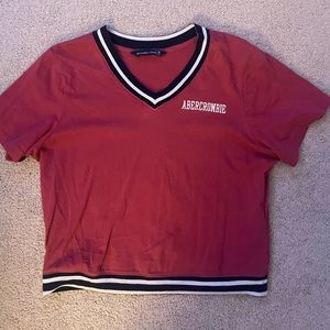 2x Cropped Abercrombie & Fitch tees